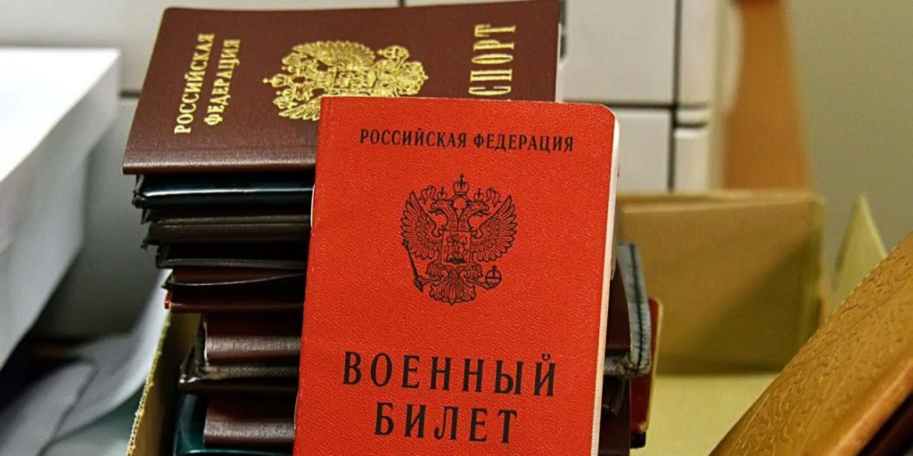 Волонтёры отмечают интерес жителей Москвы к информации о военной службе по контракту